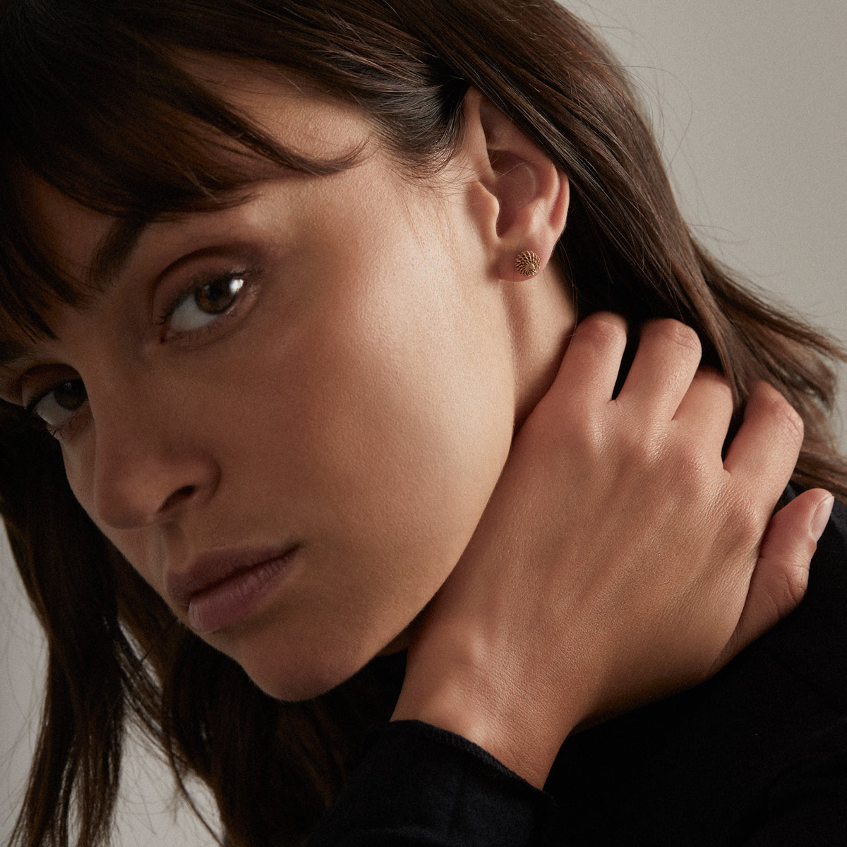 SIAN, product: Neta Studs Small (fig. 2)