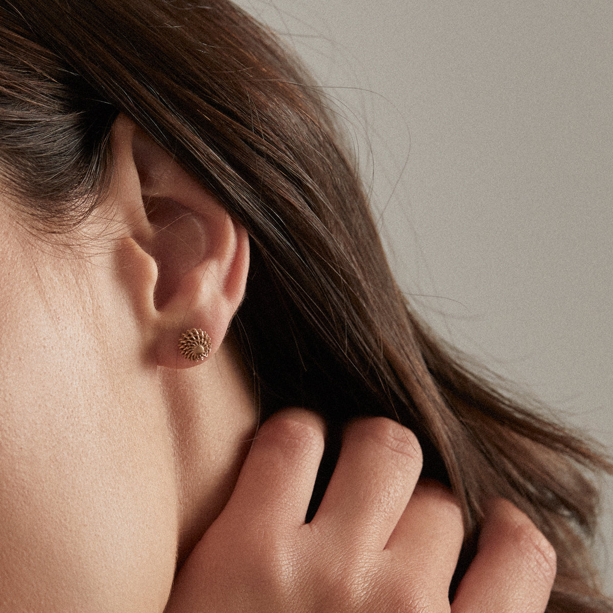 SIAN, product: Neta Studs Small (fig. 3)